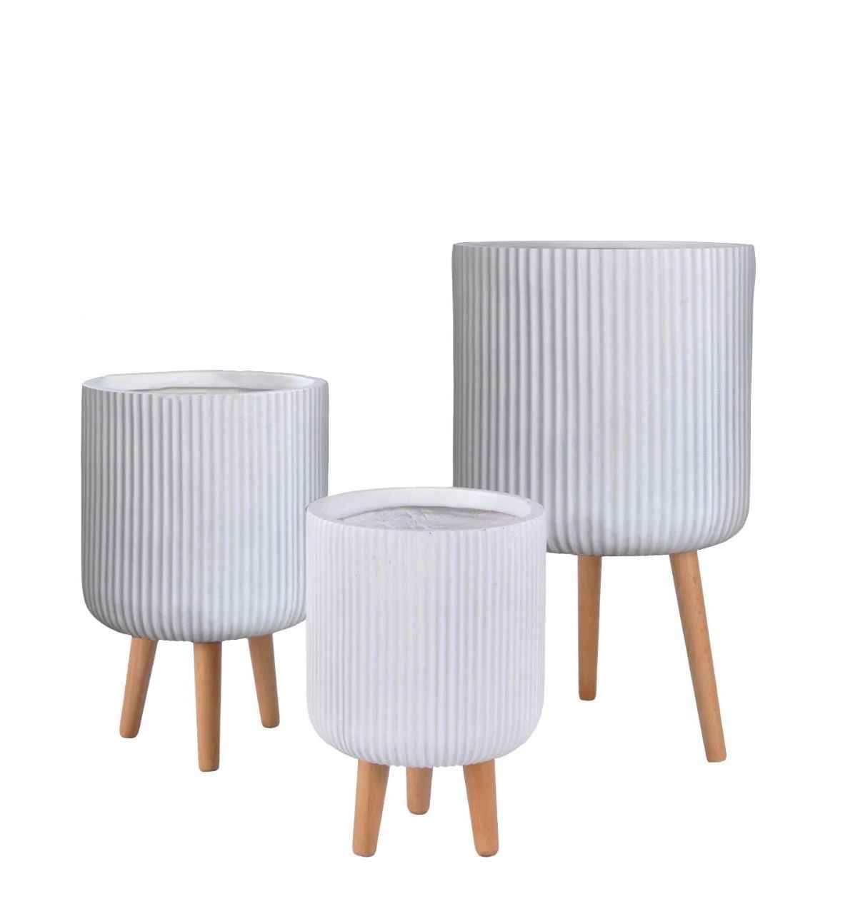 Fiber Clay Pot with Stand (Ribbed)