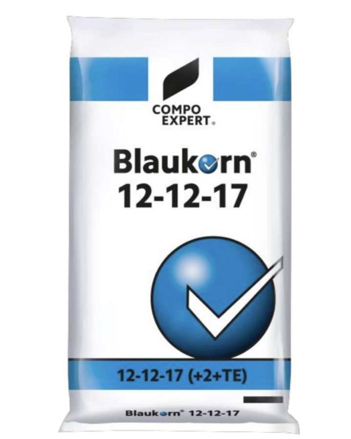 Blaukorn 12-12-17 NPK fertilizer bag with nutrient ratio and blue checkmark symbol